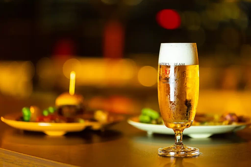 東京會舘のビアガーデン「銀座スカイビアテラス2024」