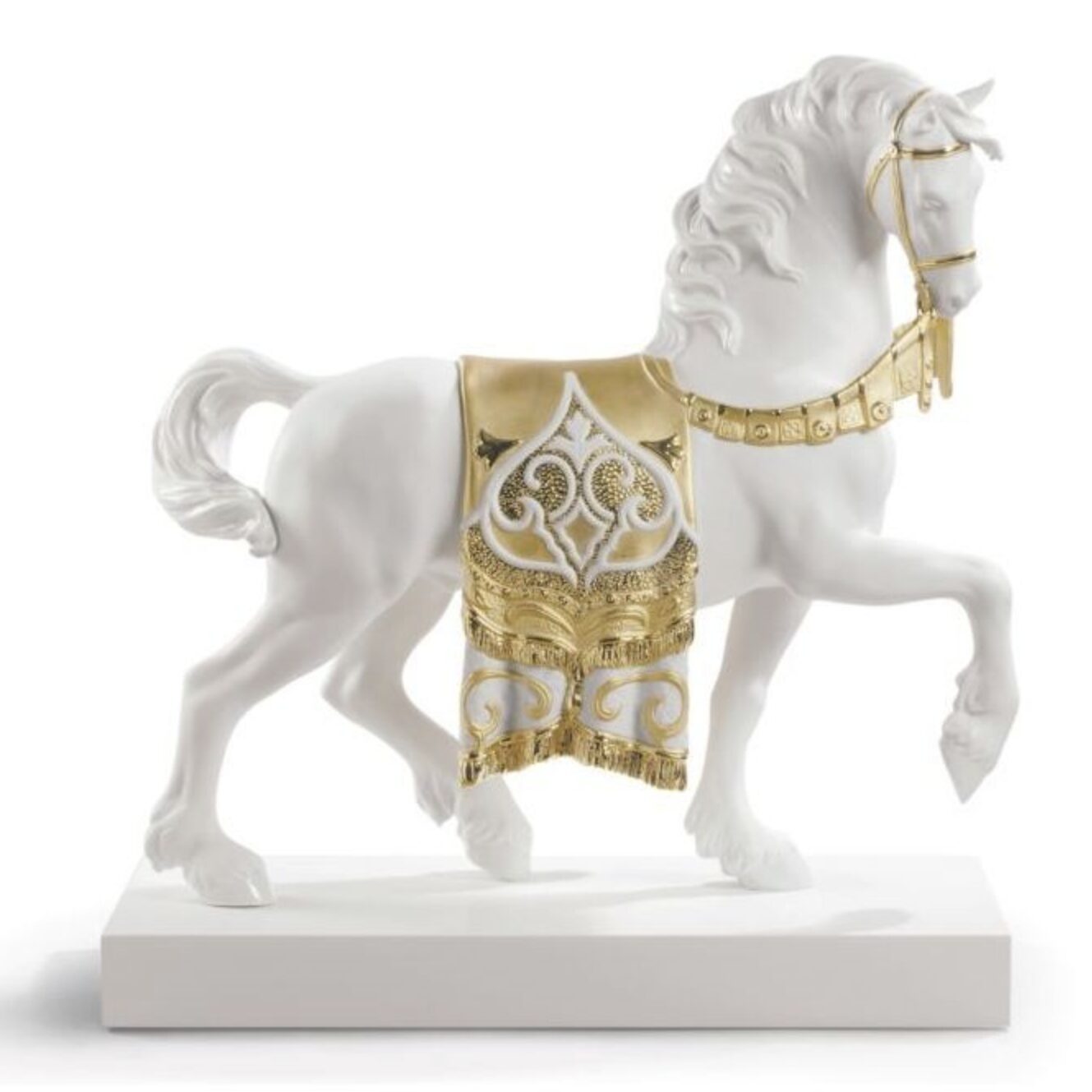 リヤドロ Re-Decoコレクション「威風堂々」