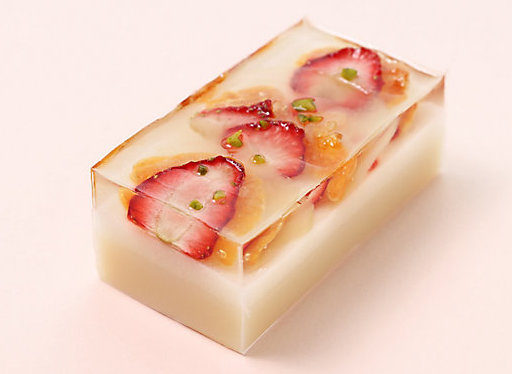 亀屋良長「いちごの京菓子セット」